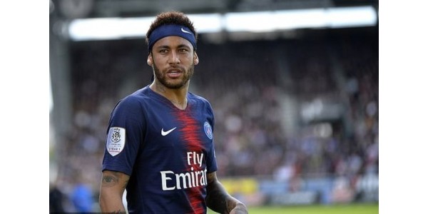 Neymar está decidido a luchar por Paris Saint-Germain